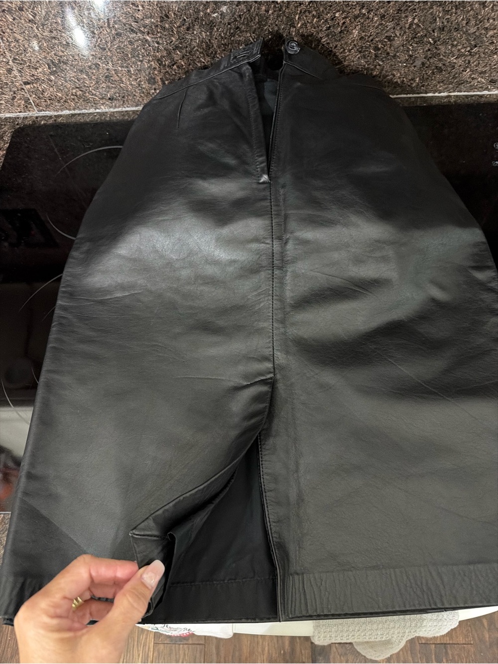 Wilsons Leather Black Midi Pencil Skirt